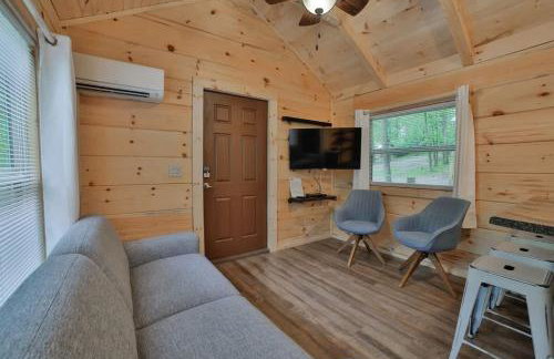 Lena Cabin Wooded Tiny Cabin - Hot Tub - Foto 7