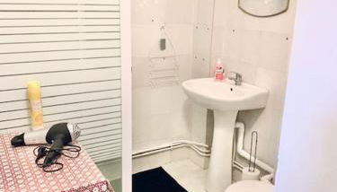 MAISON 2 CHAMBRES - LILLE - 4 PERS - 300m METRO - Foto 4