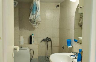 Nanas Apartment - Photo 12