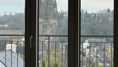 Appartement Design X - Hyper Centre - Parking Privé - Terrasse Plein Sud Quimper - Foto 2