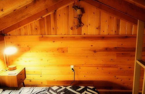 Spacious, Custom-Built Log Cabin - Foto 11