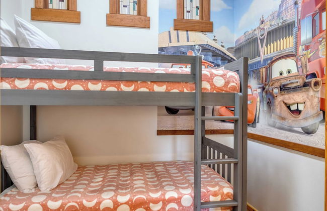 Cathedral View by Avantstay Pool Table + Hot Tub - Photo 33