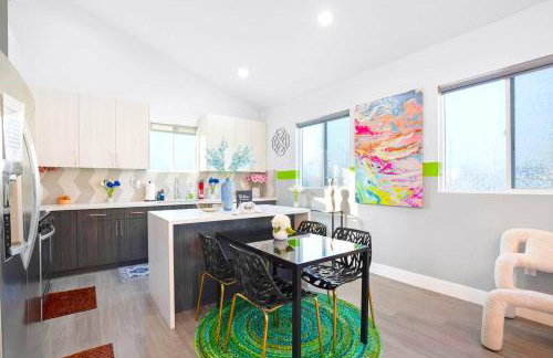 A - 3BR NoHo Pad with Patio - Sleeps 12 - Free Parking - 15m to Universal - FIFA World Cup SoFi - Foto 7