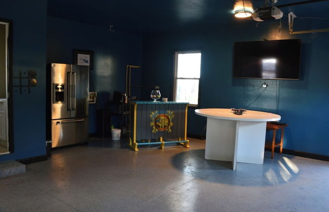 5 BR House Lake Retreat w/ Hot Tub, Sleeps 12 - Foto 5