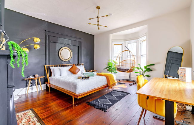 NEW Luxe Pet Friendly Free Parking Downtown - Foto 4