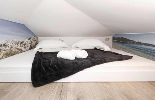 Stone House in Makarska with Pool & Mountain View - Foto 10