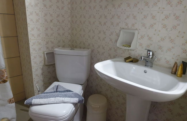 Bristol Hotel & Apartments - Foto 27