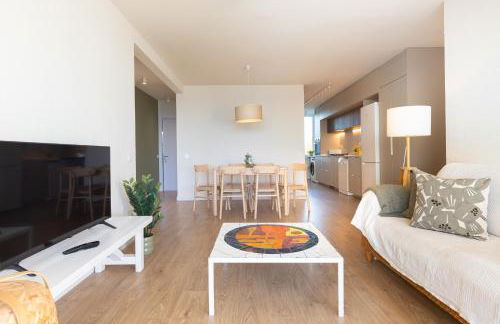 LETS HOLIDAYS Beach front apartment in Gavà Mar, Pine Beach - Photo 7