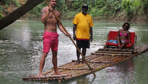 Descendez la Martha Brae River en radeau