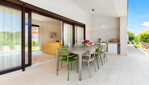 Echo villa, Istra, pool/jacuzzi, BBQ, pet friendly - Foto 5