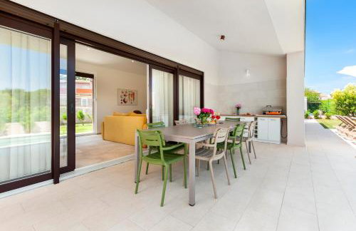 Echo villa, Istra, pool/jacuzzi, BBQ, pet friendly - Foto 5