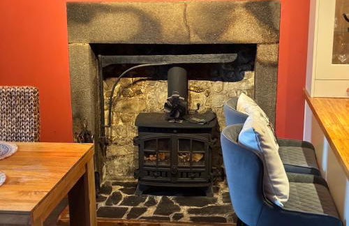 Cottage Farmhouse - Photo 20