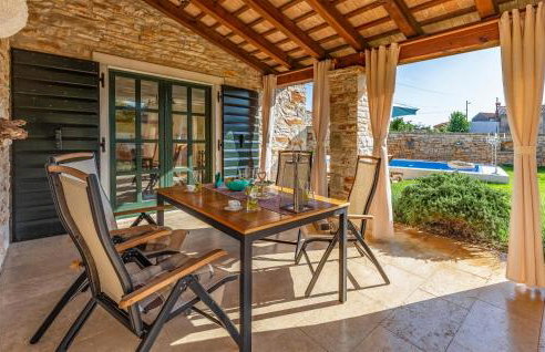 Gorgeous Home In Sisan With Wifi - Foto 17