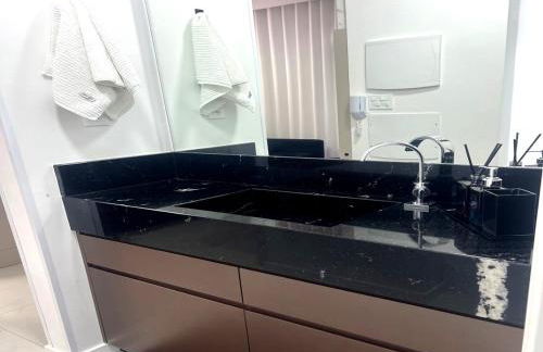 Ap completo a 900m da Vila Germânica com Piscina, Academia, Wi-Fi, Ar, Garagem e Tv no quarto - Foto 19