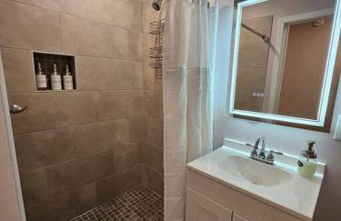 Houndstooth Hideaway 3BR 2BA Home 3mi to UA Campus - Foto 11