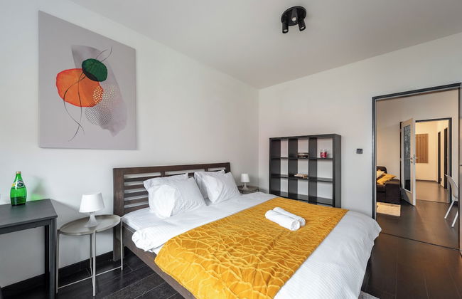 Stylish 3-bedroom apartment with balcony - Foto 6