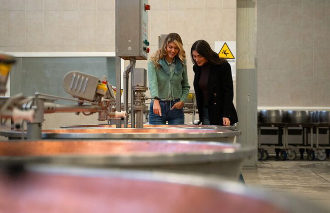 Excursión privada de un día y almuerzo: Degustación de queso parmesano, vino y vinagre - Foto 2