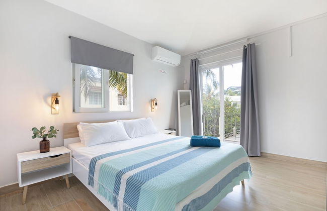 AMIS Apartments - Photo 2