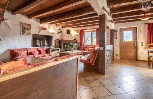 Spacieux Chalet 19pers, Piscine, Jacuzzi, Sauna & Salle de Jeux - Foto 16