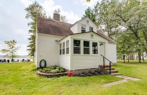 Pet Friendly Lake Alec Home with Dock! - Foto 29