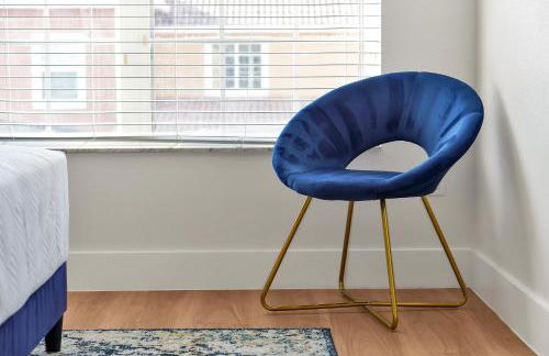 Trendy Retreat - Great Location - Fully Loaded - Foto 38