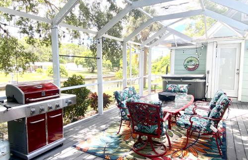 Beautiful Waterfront Home Less Than 7 mins to Beaches - Foto 20