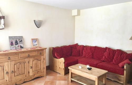 Appartement T3 à Corrençon, terrasse, 5-7 pers, parking - FR-1-761-7 - Foto 1