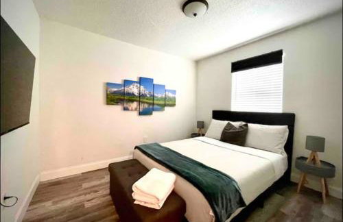 Miami International Airport 2 - Photo 36