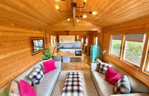 Yealm Cabin Self Catering Log Cabin in Devon with Hot Tub - Foto 24