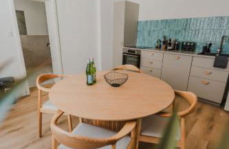 STAYLIGHT Business & Boutique Apartment - Parking lot - Foto 11