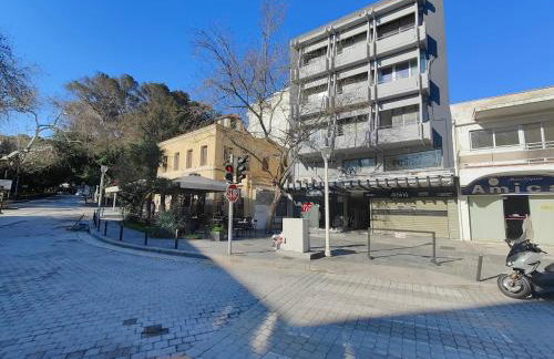 Rhodes City Haven - Photo 16
