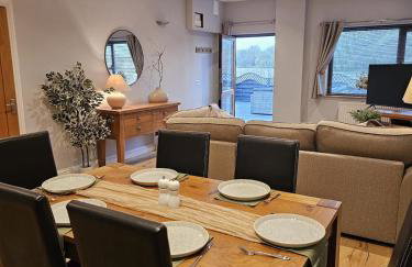 Lakefront Lodge with Hot Tub - Muscovy Lodge - Foto 7