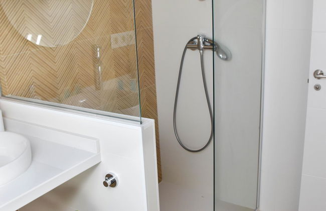 Atico Trinidad 1bedr - Photo 19