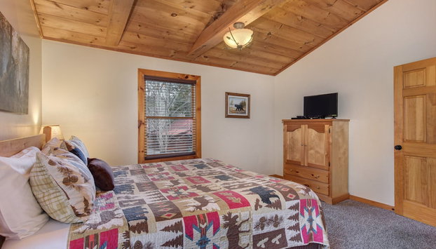 Mariettas Dream 2br in Mountains w/ Hot Tub! - Foto 2, Habitación