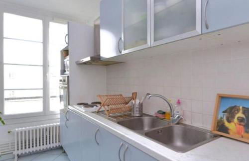 Chambre chez l'habitant dans un appartement à 2 pas de la gare SNCF et à 300m de la gare routière - Foto 11