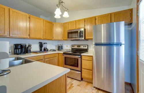 Patio, Grill, Yard Pet-Friendly Denver Home! - Foto 10