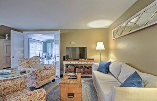 half Mi to Beach Lovely Guesthouse in Kennebunk! - Foto 1