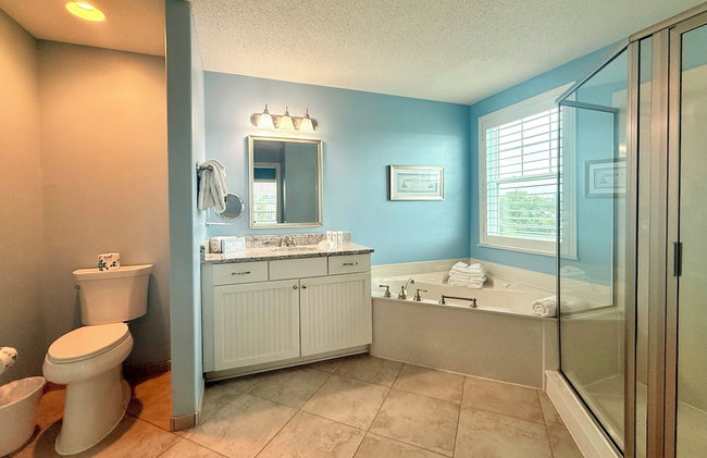 Bluewater Resort & Marina by Spinnaker Resorts - Photo 19