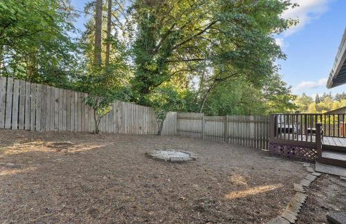 Portland Retreat with Fenced Yard - Foto 17