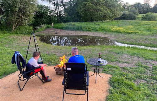 Mountbatten Shepherds hut & Buckhurst Shepherds hut - Foto 30