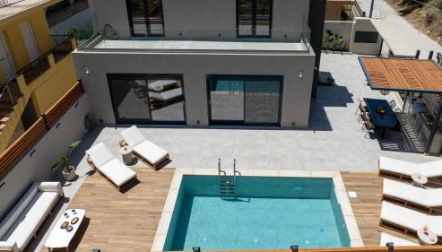 Tersus Luxury Villa - Foto 3, sunbed