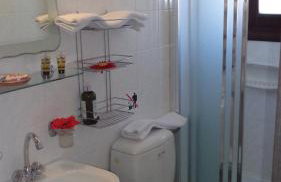 Niki Studios Sea - Front - Photo 44