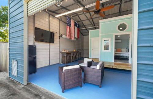 Gorgeous Home with Huge Private Pool and Game Room - Foto 37