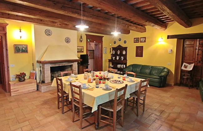 Holiday Home in Serrungarina Near the Lake - Foto 18