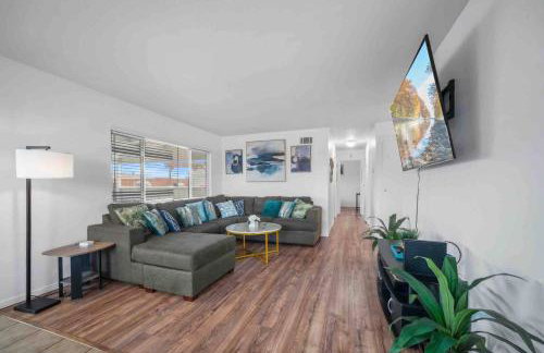 Family Retreat w/ Theater, Pool & Outdoor Dining - Foto 16