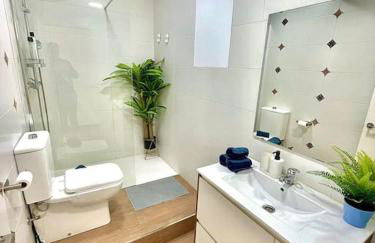 Elegant Rooftop by F2 Rental Home - Foto 13