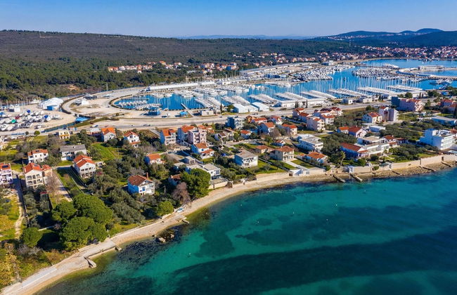 Nice Villa With Private Pool, Fenced Garden, Roofed Terrace, Near the Beach - Foto 36