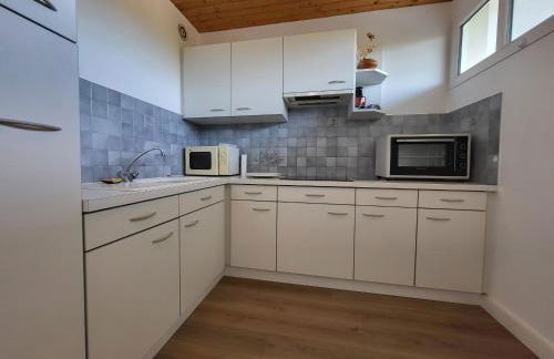 Appartement rénové pour 4 pers., vue mer, salle de jeux et parking inclus - FR-1-364-180 - Foto 10