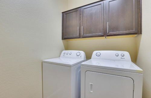 Near Estrella Mtn! Desert Escape with Outdoor Oasis - Foto 23