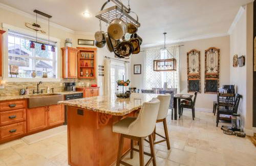 Hot Tub, Pavilion! Family Home Near UO and Autzen - Photo 8